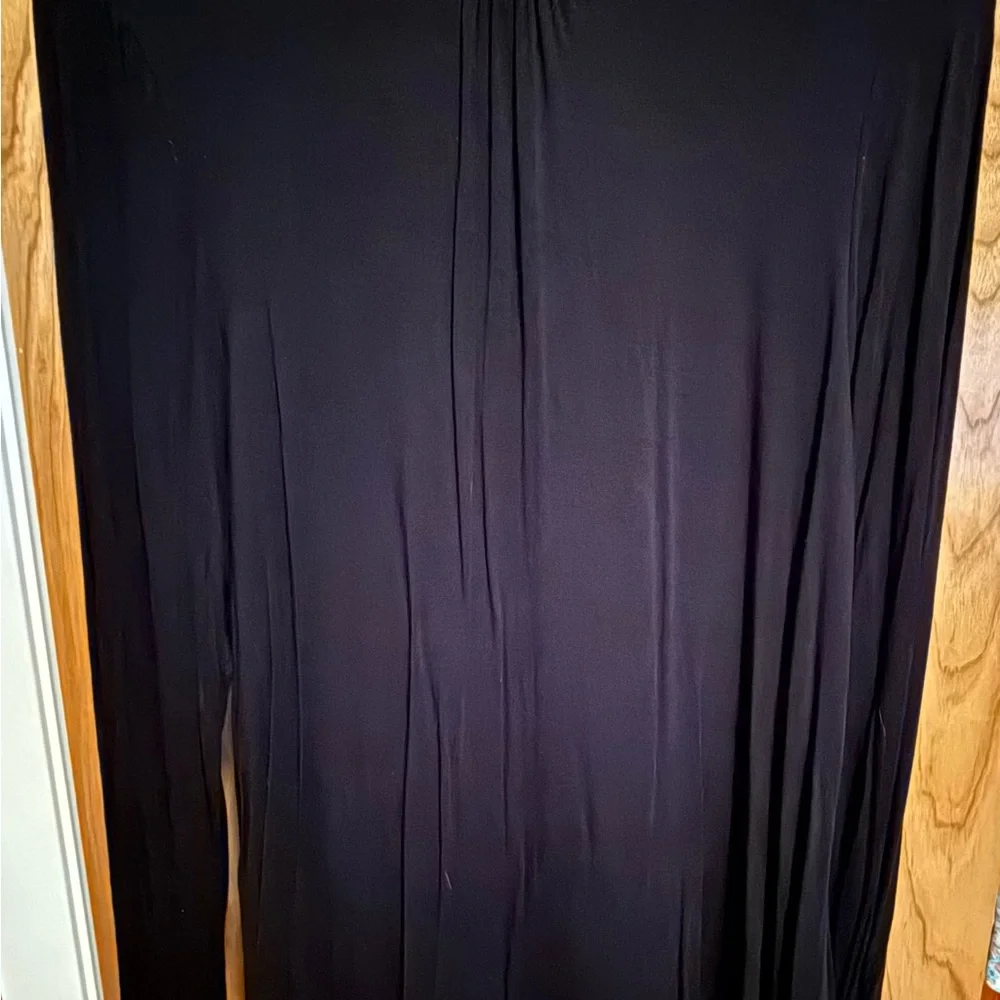 Black Tunic with Sequin Detail - Picture 4 of 4